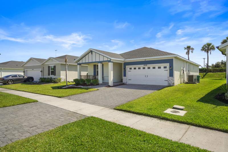 4 bedroom Single Family Residence at 8588 Dahlia Circle, Azalea, Port St. Lucie — photo 4