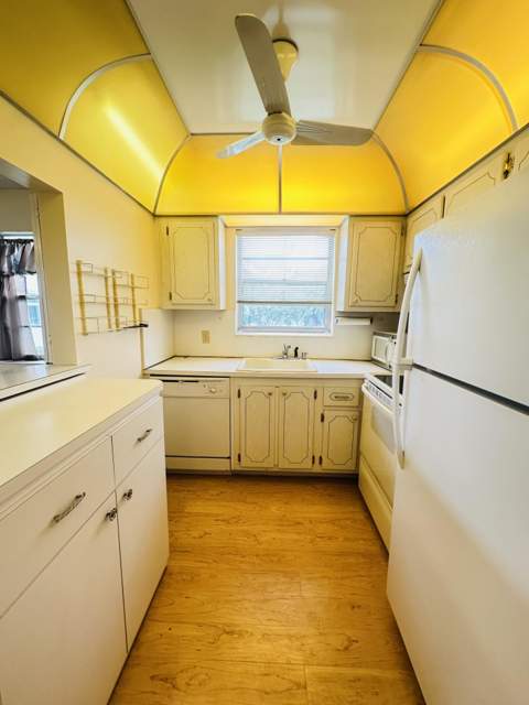 269 Farnham L, Deerfield Beach FL - photo 7 of 54