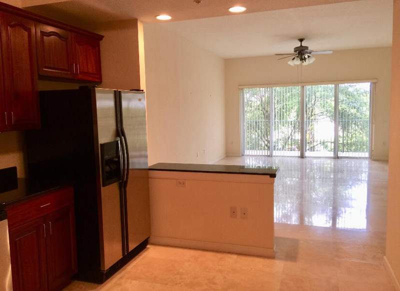 3 bedroom Condominium at 1610 Presidential Way #B-305, Park Place Condo, West Palm Beach — photo 4
