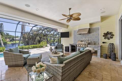 851 SW Pine Tree Lane, Palm City FL - photo 24 of 29