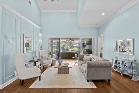 851 SW Pine Tree Lane, Palm City FL - photo 9 of 29