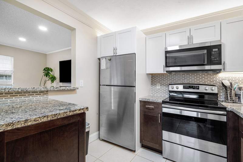 1 bedroom Condominium at 142 Brittany Terrace, Kings Point Brittany Condos, Delray Beach — photo 3