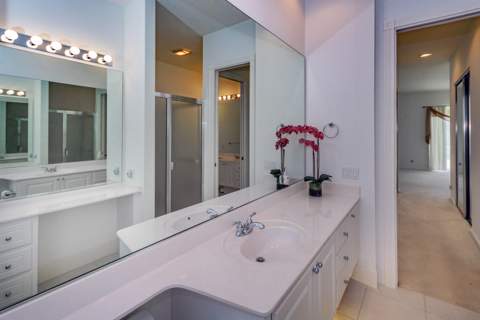 4705 Dovehill Drive, Palm Beach Gardens FL - photo 21 of 53