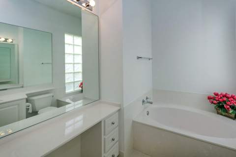 4705 Dovehill Drive, Palm Beach Gardens FL - photo 23 of 53