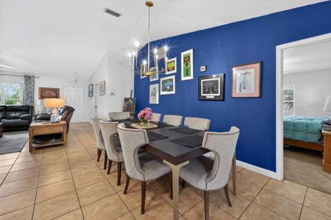 706 Osceola Avenue, Fort Pierce FL - photo 12 of 37