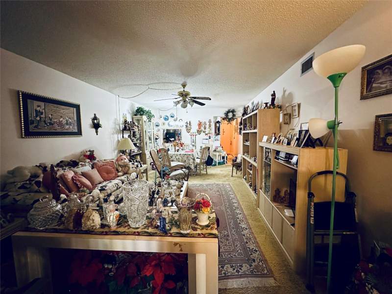 2 bedroom Condominium at 6090 N Sabal Palm Boulevard #110, Lakes Of Carriage Hills, Tamarac — photo 3
