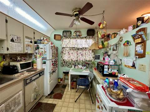 6090 N Sabal Palm Boulevard #110, Tamarac FL - photo 9 of 23