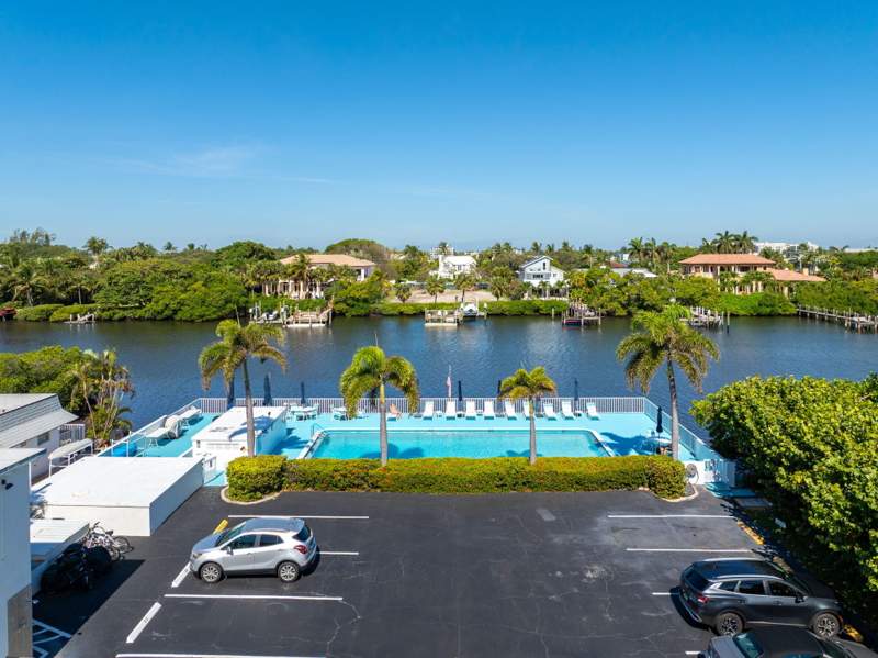 0 bedroom Stock Cooperative at 4001 S Ocean Boulevard #122, Tropicana Gardens Inc, South Palm Beach — photo 2
