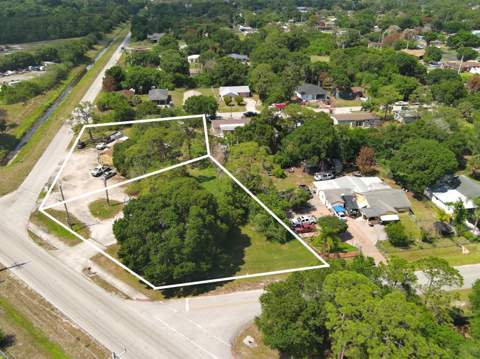 902 Angle Road, Fort Pierce FL - photo 7 of 14
