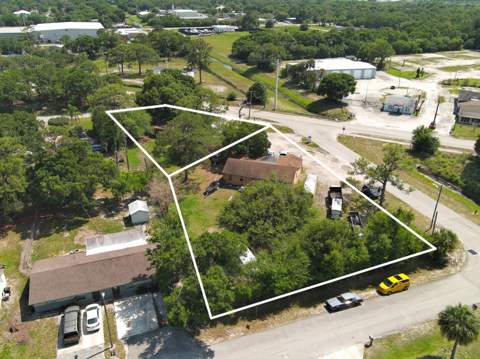 902 Angle Road, Fort Pierce FL - photo 11 of 14