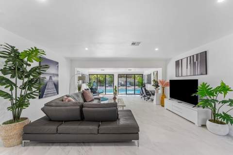 3000 NE 21st Terrace, Fort Lauderdale FL - photo 15 of 49