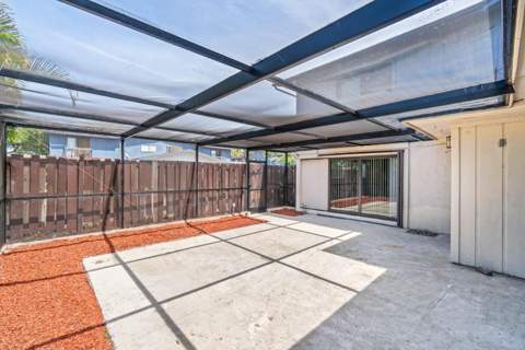 4585 Holly Lake Drive, Lake Worth FL - photo 6 of 32