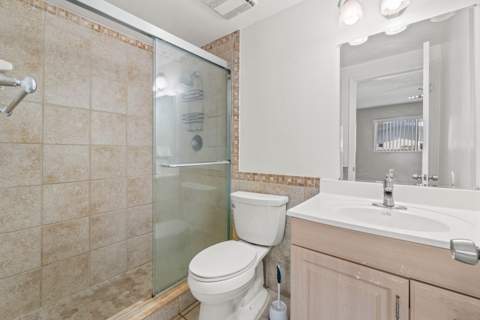 4585 Holly Lake Drive, Lake Worth FL - photo 20 of 32