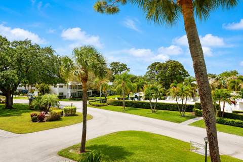2929 SE Ocean Boulevard #106-10, Stuart FL - photo 19 of 19