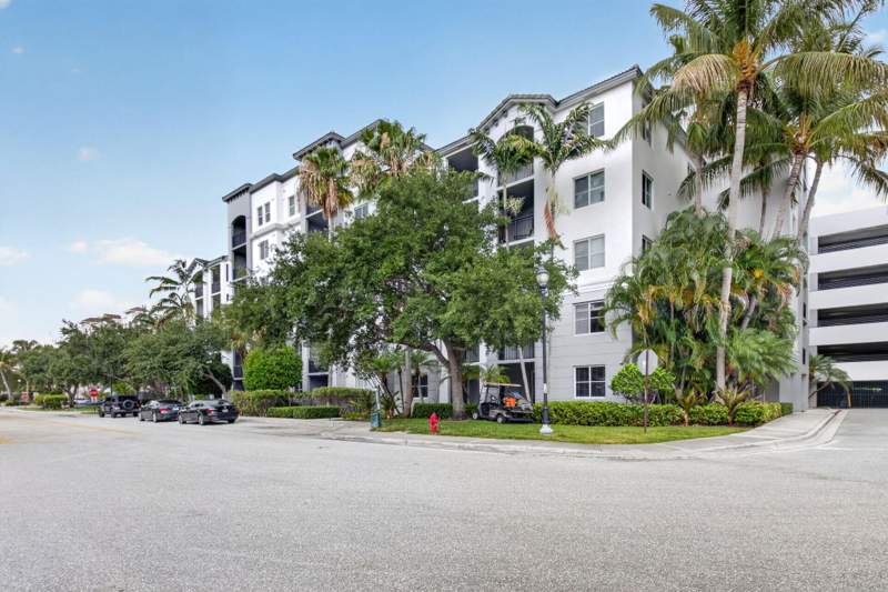 3 bedroom Condominium at 1690 Renaissance Commons Boulevard #1219, Vizcaya Lakes Condo, Boynton Beach — photo 2