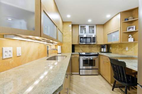 5600 N Flagler Drive #Unit 910, West Palm Beach FL - photo 7 of 23