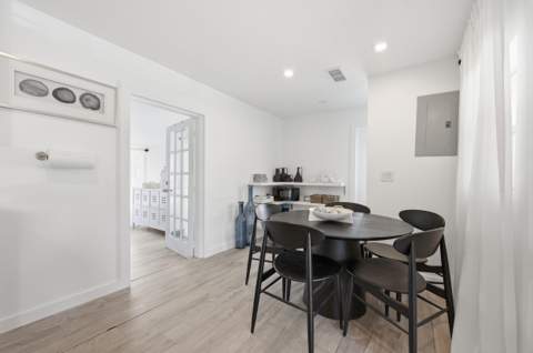 330 NE 59th Court, Oakland Park FL - photo 13 of 45