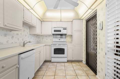 4080-b Quail Ridge Drive #Osprey, Boynton Beach FL - photo 12 of 44