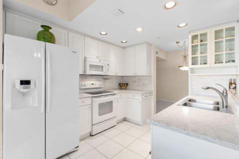 7735 Yardley Drive #103, Tamarac FL - photo 16 of 29