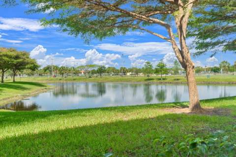 7735 Yardley Drive #103, Tamarac FL - photo 23 of 29