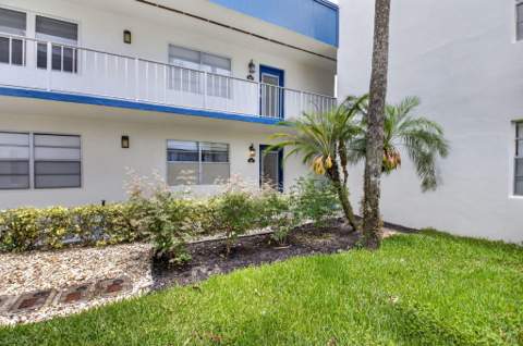 502 Normandy K, Delray Beach FL - photo 6 of 65