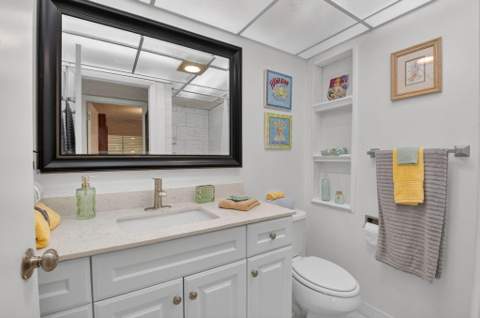502 Normandy K, Delray Beach FL - photo 16 of 65