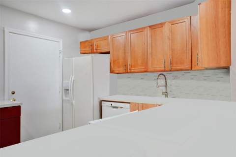 4851 NW 21st Street #405, Lauderhill FL - photo 9 of 18