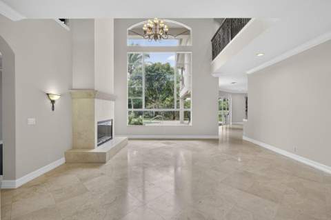 625 Glenfield Way, Royal Palm Beach FL - photo 7 of 60