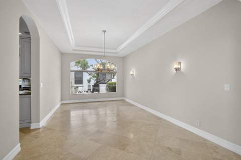 625 Glenfield Way, Royal Palm Beach FL - photo 8 of 60