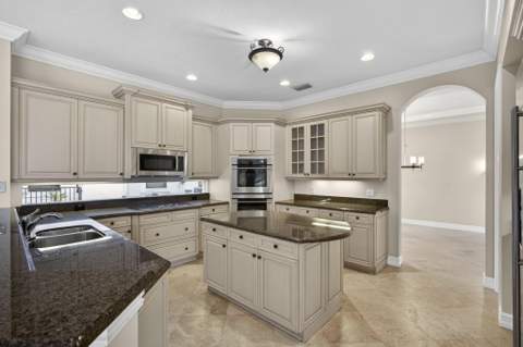 625 Glenfield Way, Royal Palm Beach FL - photo 18 of 60
