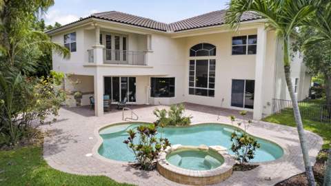 625 Glenfield Way, Royal Palm Beach FL - photo 10 of 60
