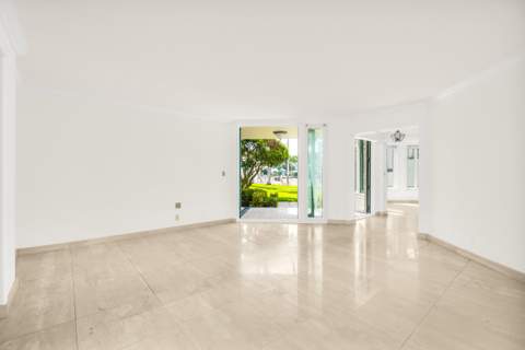 100 SE 5th Avenue #107, Boca Raton FL - photo 10 of 62