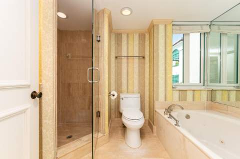 100 SE 5th Avenue #107, Boca Raton FL - photo 16 of 62