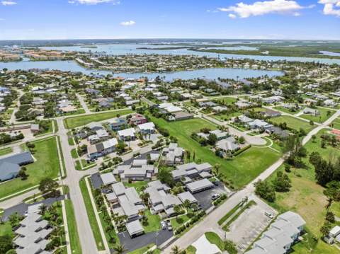 1772 Gulfstream Avenue #C 2, Fort Pierce FL - photo 22 of 35