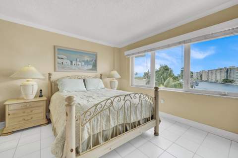 140 NE 28th Avenue #502, Pompano Beach FL - photo 11 of 44
