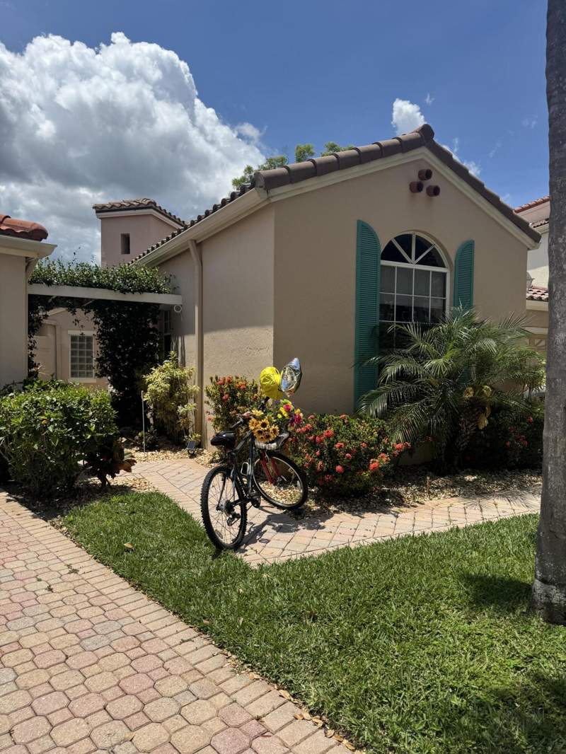 3 bedroom Single Family Residence at 48 Via Del Corso, Villa D Este, Palm Beach Gardens — photo 4