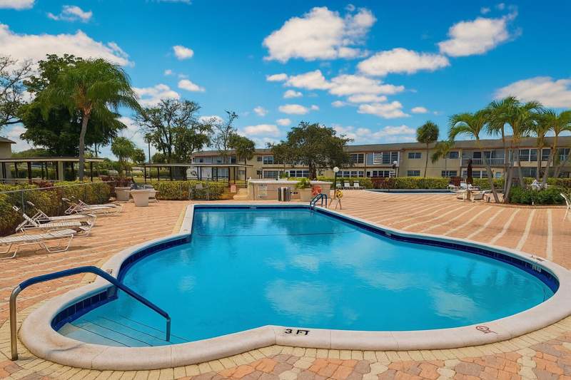 2 bedroom Condominium at 550 NW 78th Terrace #107, Oriole Gardens Two 51 Condo, Margate — photo 3
