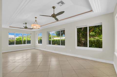 3216 Karen Drive, Delray Beach FL - photo 13 of 36