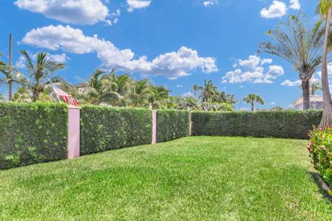 3216 Karen Drive, Delray Beach FL - photo 6 of 36