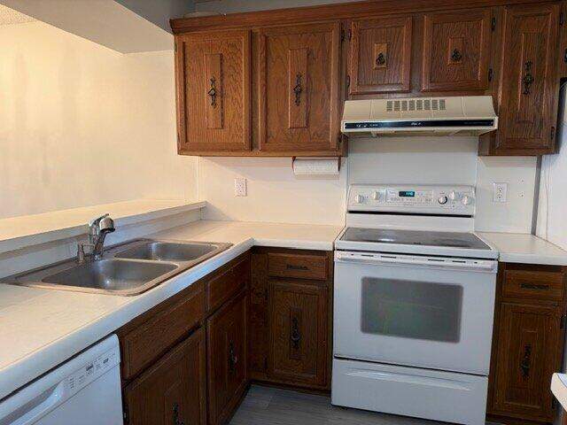 2 bedroom Condominium at 6021 Coral Lake Drive #209, Coral Gate V Condo, Margate — photo 3