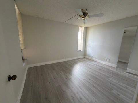 6021 Coral Lake Drive #209, Margate FL - photo 9 of 23