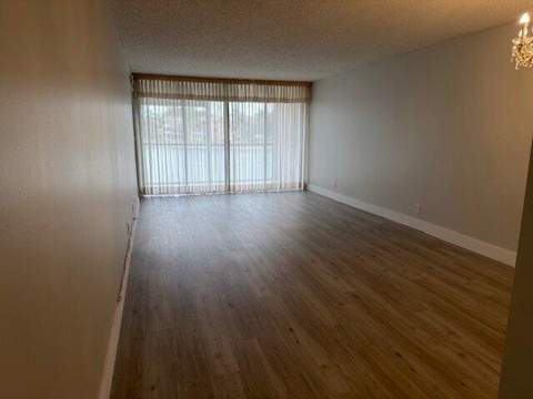 6021 Coral Lake Drive #209, Margate FL - photo 10 of 23