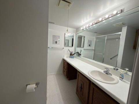 6021 Coral Lake Drive #209, Margate FL - photo 15 of 23