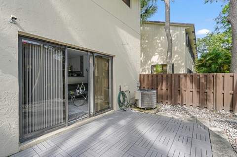 7620 NW 79th Avenue #J8, Tamarac FL - photo 19 of 25