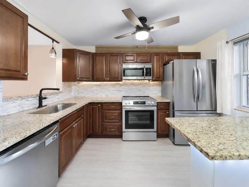 2 bedroom Condominium at 777 S Federal Highway #D103, Island Club Three Condo, Pompano Beach — photo 3
