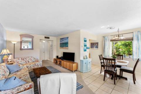 3280 Cynthia Lane #214, Lake Worth Beach FL - photo 6 of 30