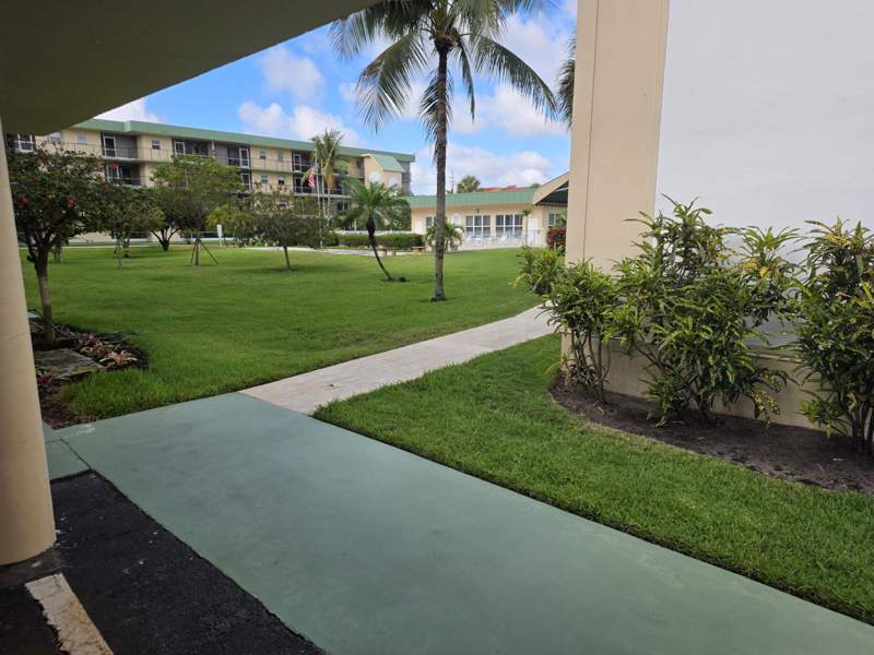 1 bedroom Condominium at 808 SE 7th Street #101, Hampton Gardens 1 Condo, Deerfield Beach — photo 3