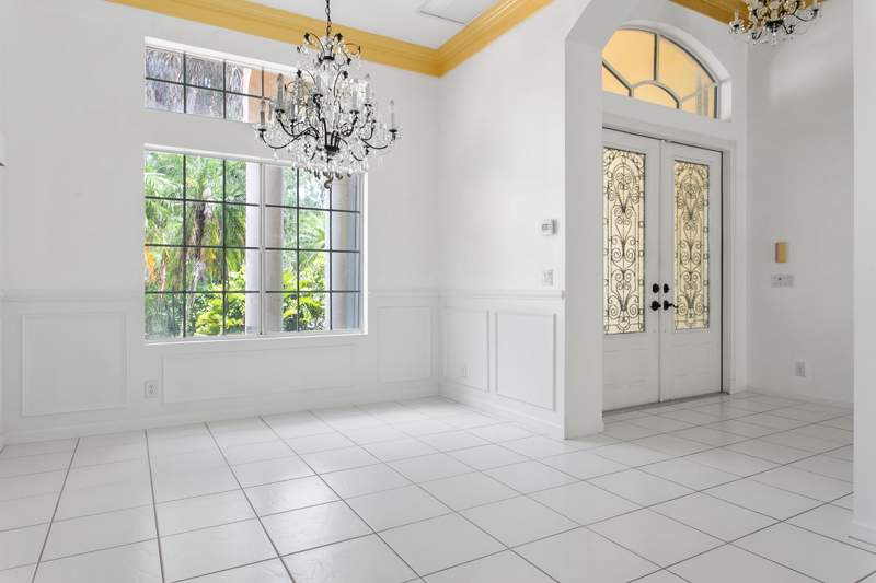 5 bedroom Single Family Residence at 15642 Cypress Park Drive, Binks Forest Landings At Wellington, Wellington — photo 3