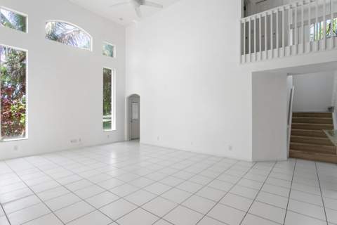 15642 Cypress Park Drive, Wellington FL - photo 10 of 53