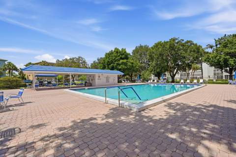 3005 Portofino Isle #M2, Coconut Creek FL - photo 24 of 37